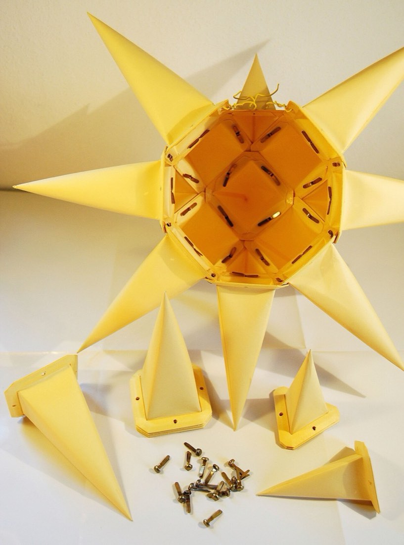Herrnhuter Sterne, Moravian stars